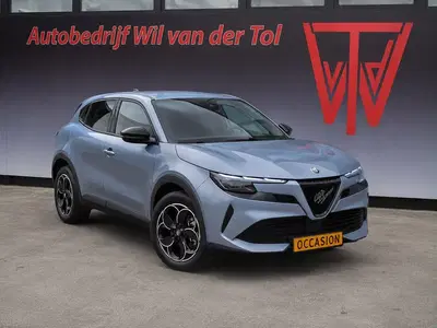 Alfa Romeo Junior Elettrica 54 kWh uit 2025