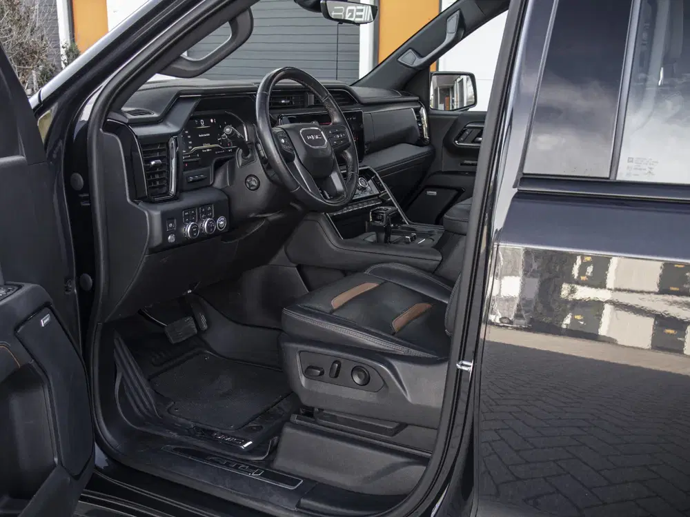 GMC Sierra uit 2023, foto 13
