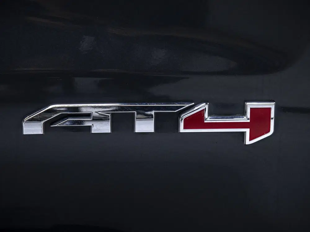 GMC Sierra uit 2023, foto 8