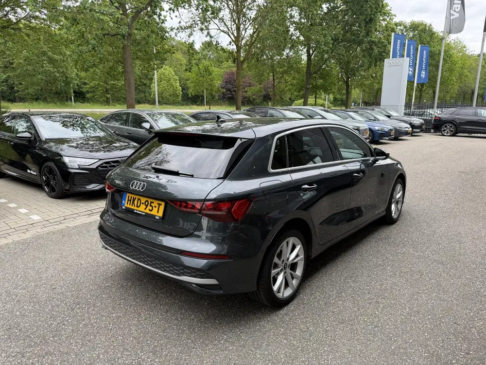 Audi A3 40 TFSI e Advanced edition uit 2025, foto 2