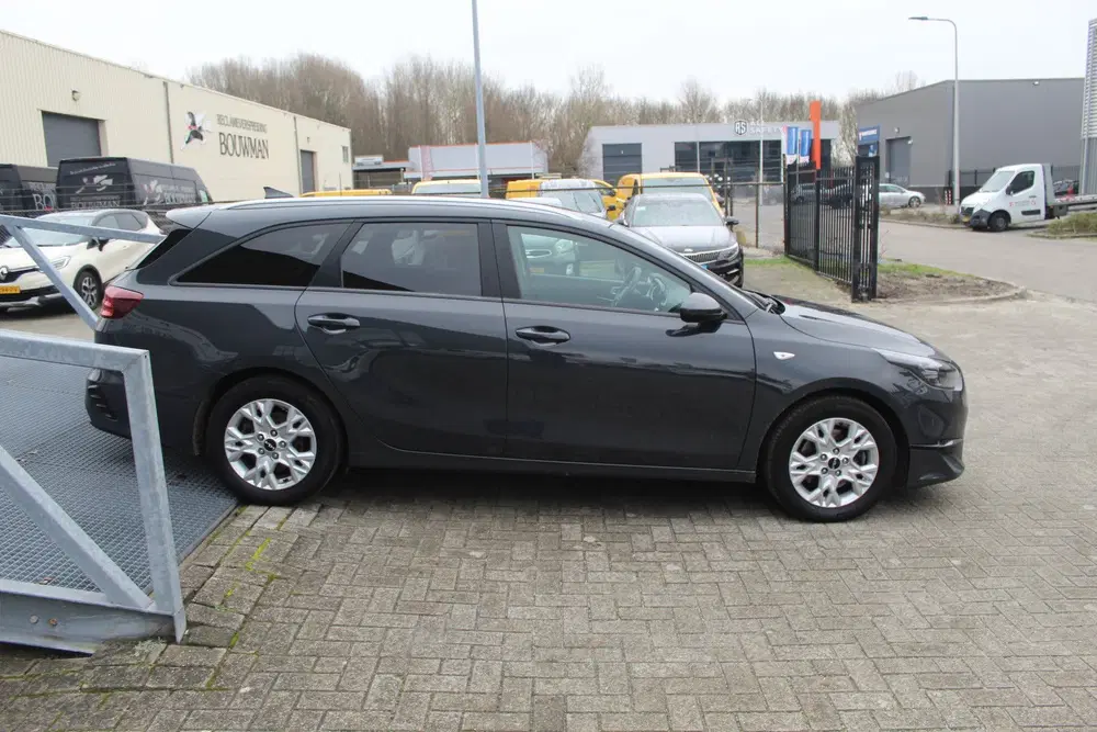 Kia Ceed 1.0 T-GDi DynamicPlusLine Stoelverwarmi uit 2022, foto 8
