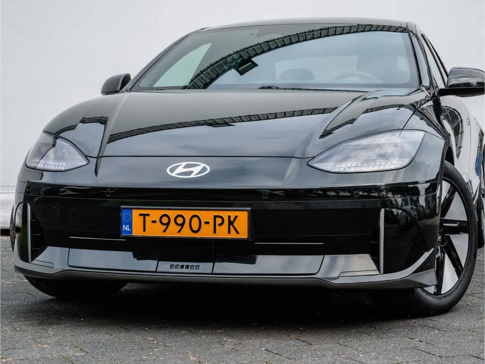 Hyundai IONIQ Connect 77.4 kWh SOH 100% Trekhaak uit 2023, foto 2