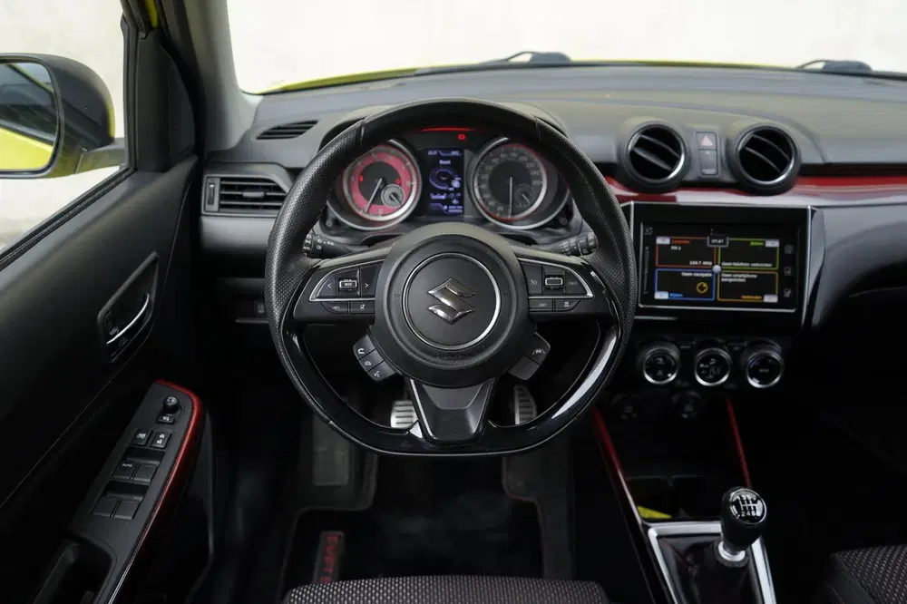 Suzuki Swift 1.4 Sport 140pk uit 2019, foto 6