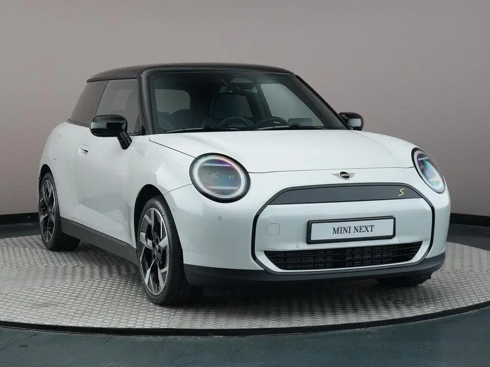 Mini Hatchback Cooper SE uit 2026, foto 5