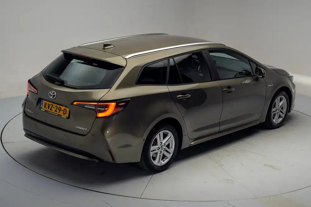 Toyota Corolla TOURING SPORTS 1.8 Hybrid Active Aut. [ Na uit 2022, foto 14