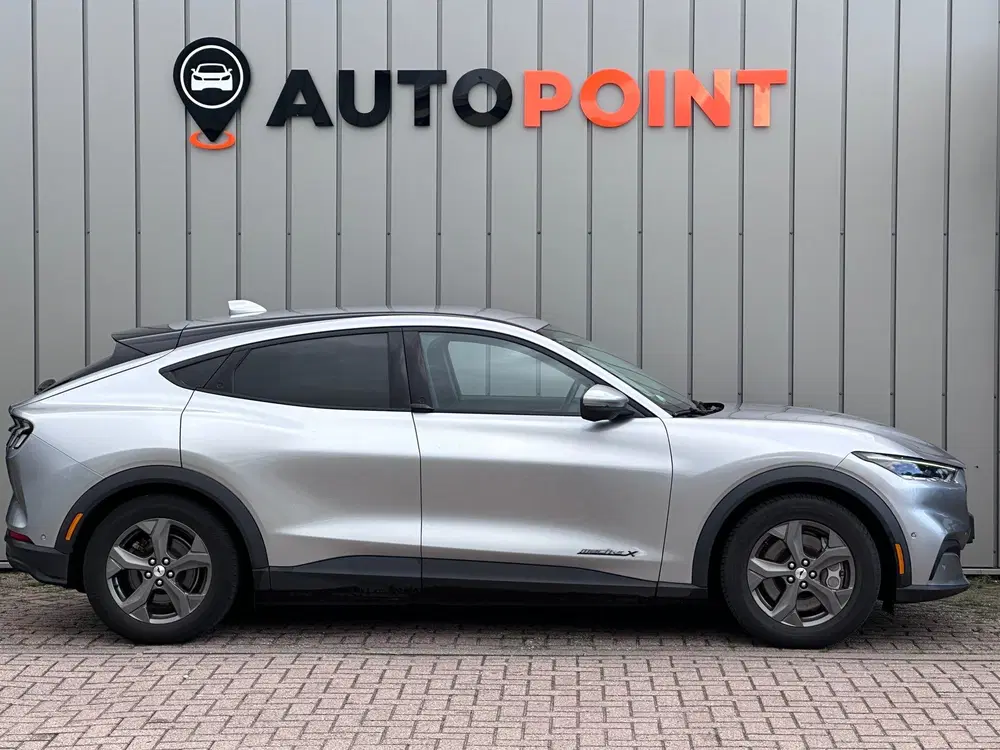 Ford Mustang Mach-E Extended RWD 98 kWh TREKHAAK B&O LEER DE uit 2021, foto 6