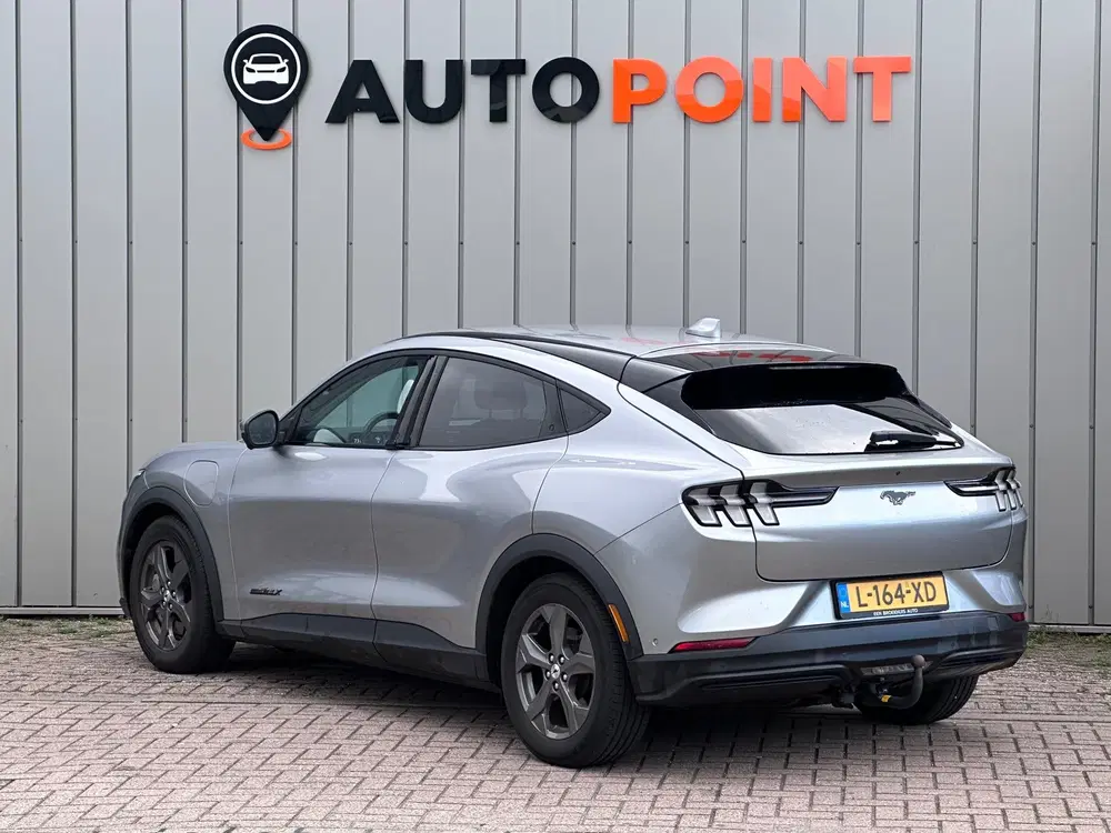 Ford Mustang Mach-E Extended RWD 98 kWh TREKHAAK B&O LEER DE uit 2021, foto 8