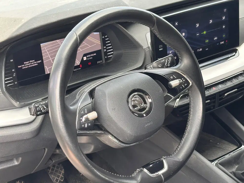 Skoda Octavia 1.0 TSI Business Edition Virtual Trekhaa uit 2021, foto 5