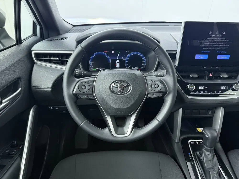 Toyota Corolla Cross Hybrid 140pk Dynamic uit 2025, foto 13