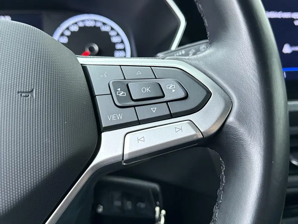 Volkswagen T-Cross 1.0 TSI R-Line uit 2022, foto 9