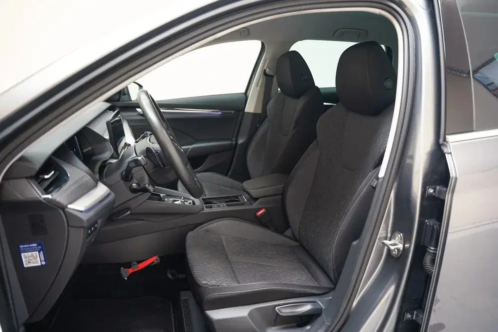 Skoda Octavia COMBI 1.0 TSI Business Edition Plus Aut. [ uit 2023, foto 11