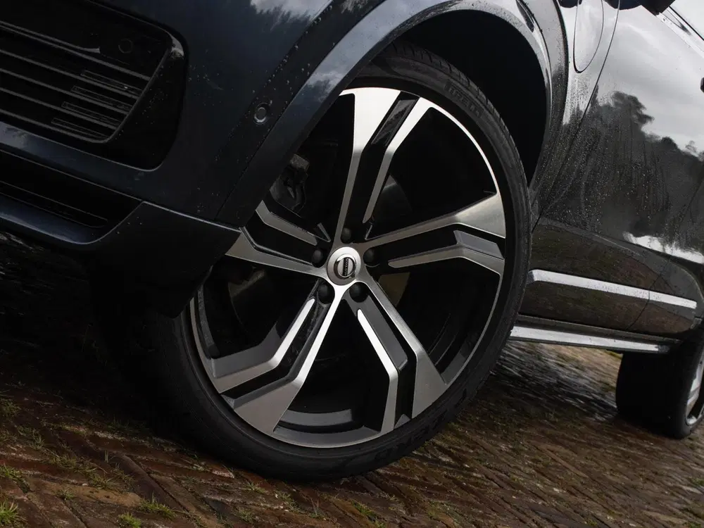 Volvo XC90 2.0 T8 Recharge AWD R-Design uit 2021, foto 12
