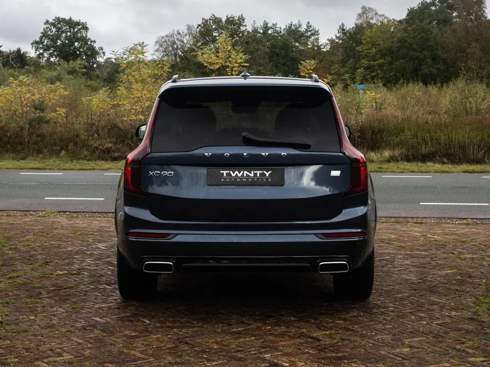 Volvo XC90 2.0 T8 Recharge AWD R-Design uit 2021, foto 4