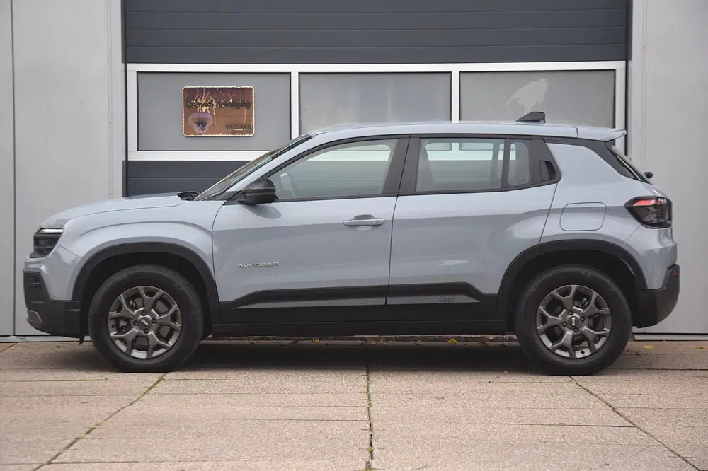Jeep Avenger 1.2 e-Hybrid Longitude ADAPTIEVE CRUISE uit 2025, foto 5
