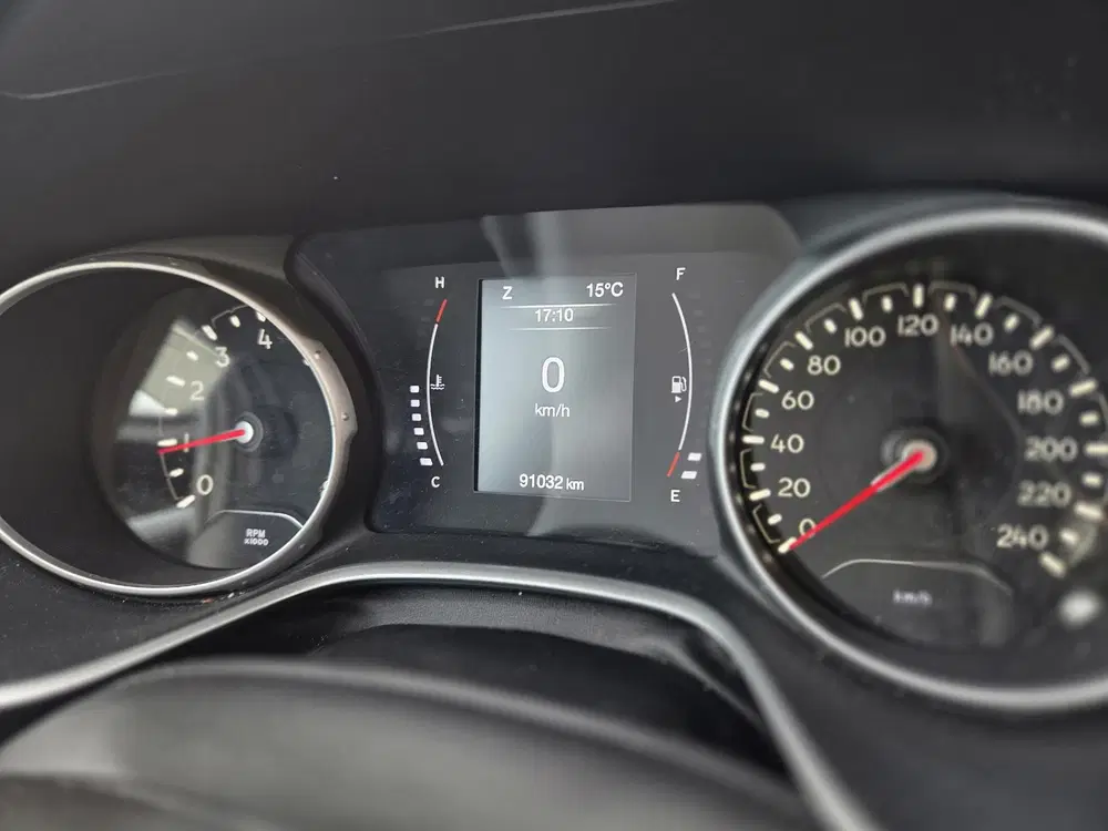 Jeep Compass 1.4 MultiAir Longitude uit 2019, foto 15
