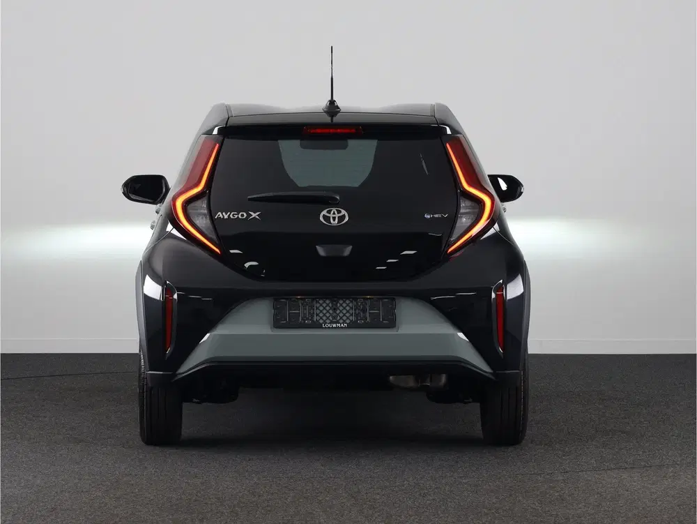 Toyota Aygo X Hybrid 115 pulse + Easy Pack uit 2026, foto 5