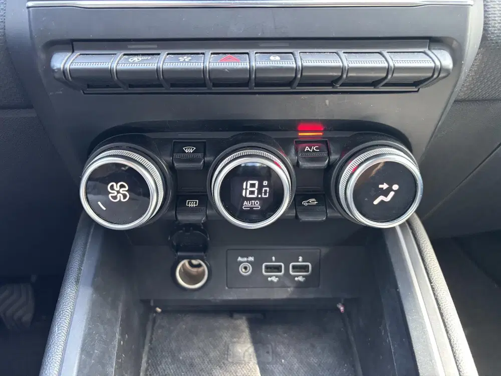 Renault Clio 1.0 TCe Intens Climate control uit 2019, foto 11