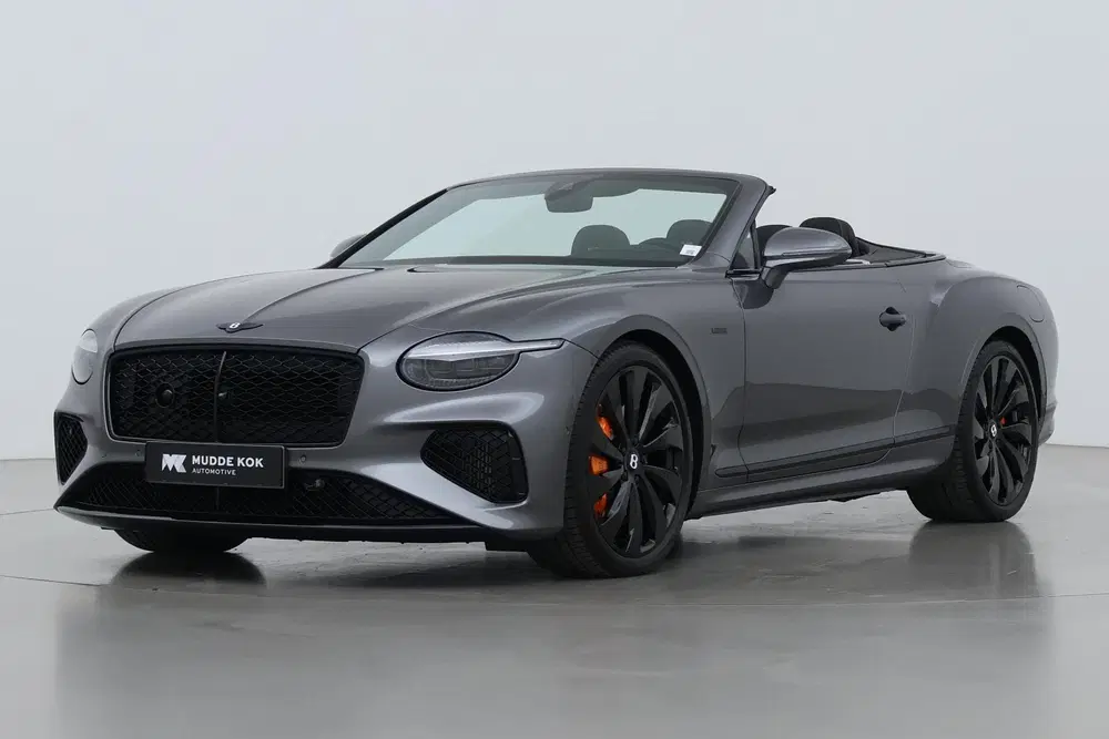 Bentley Continental GTC 4.0 V8 Black Edition uit 2025, foto 8