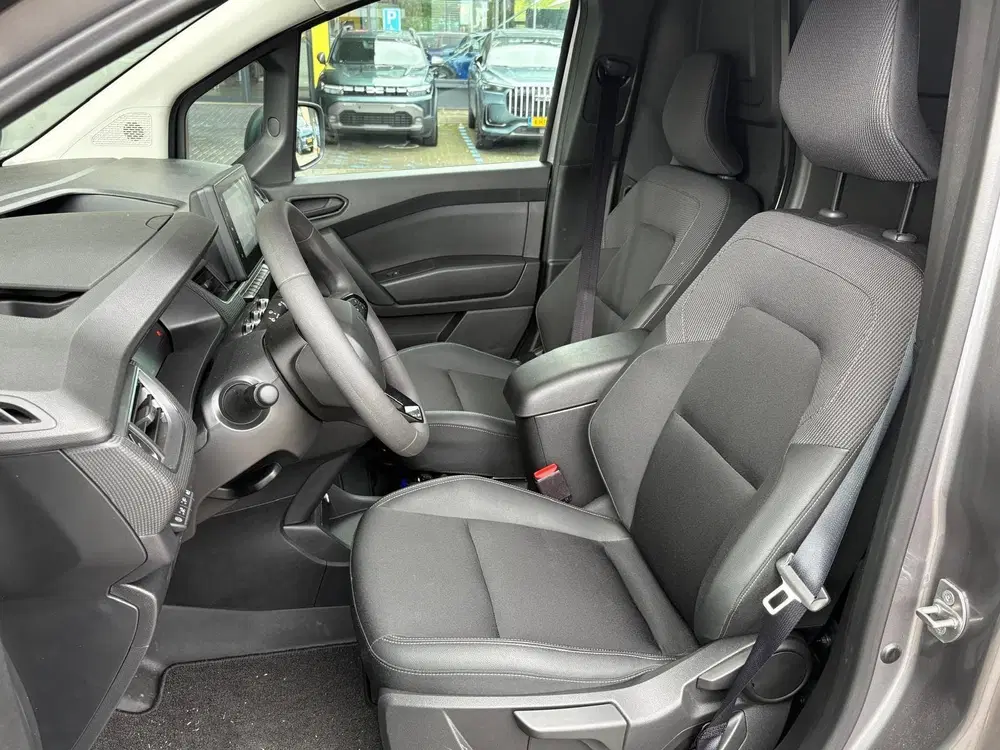 Renault Kangoo E-Tech Extra L2 44 kWh uit 2026, foto 3