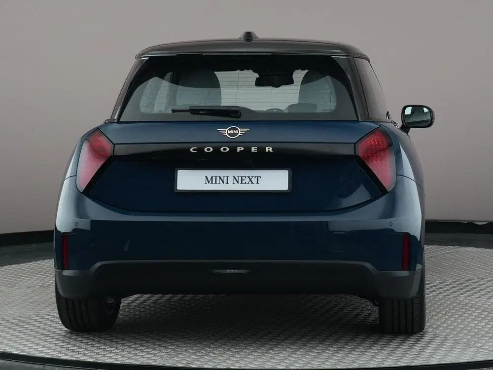 Mini Hatchback Cooper E uit 2026, foto 5