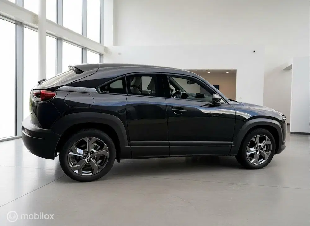 Mazda MX-30 e-SkyActiv 145 uit 2021, foto 10