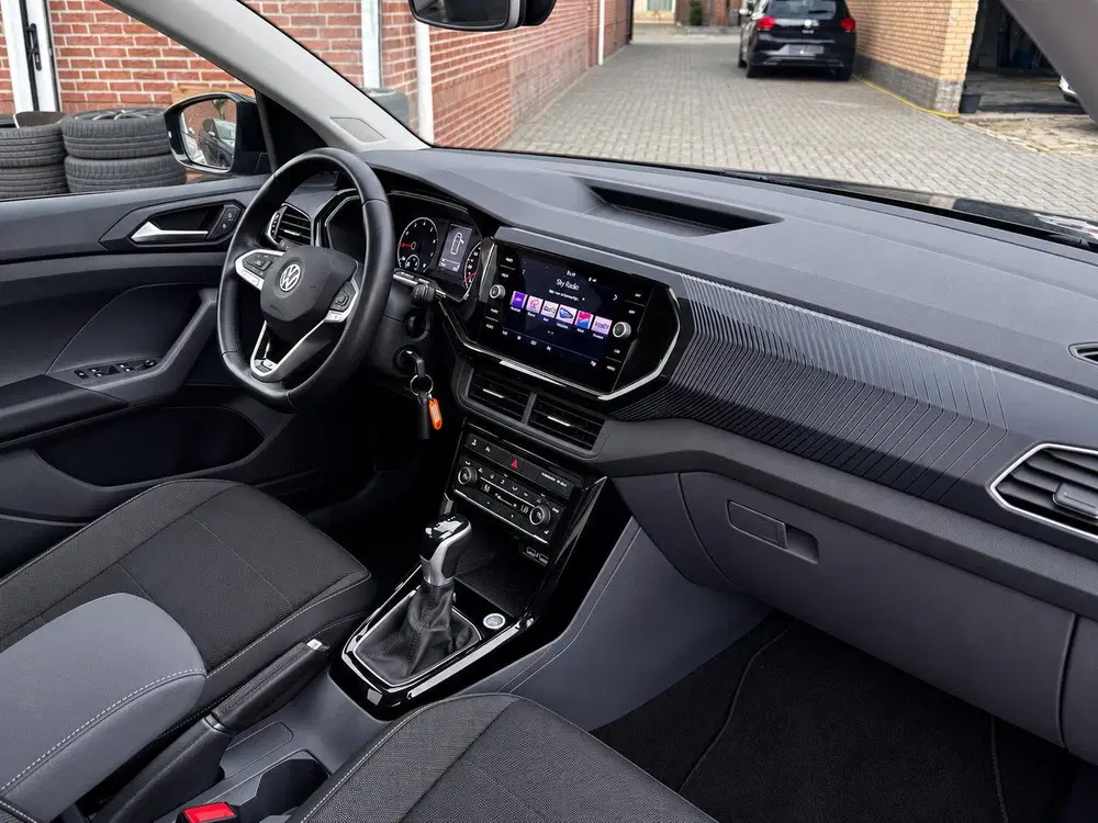 Volkswagen T-Cross 1.0 TSI R-Line DSG Carplay ACC Clima Navi uit 2019, foto 9