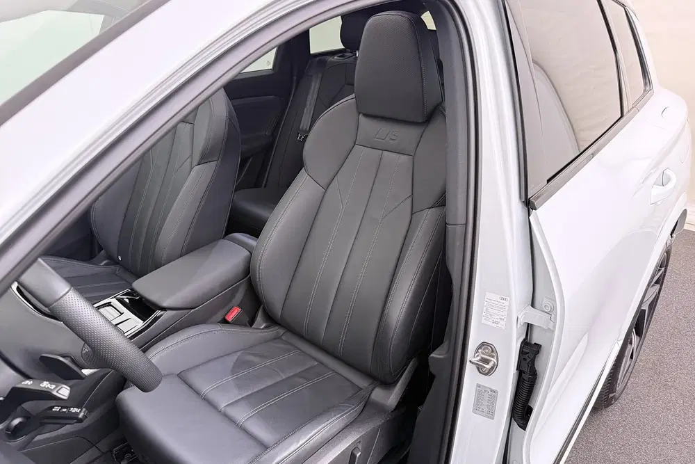 Audi Q6 e-tron S-Line 100 kWh 625 km Rijden *Full Option* uit 2024, foto 10