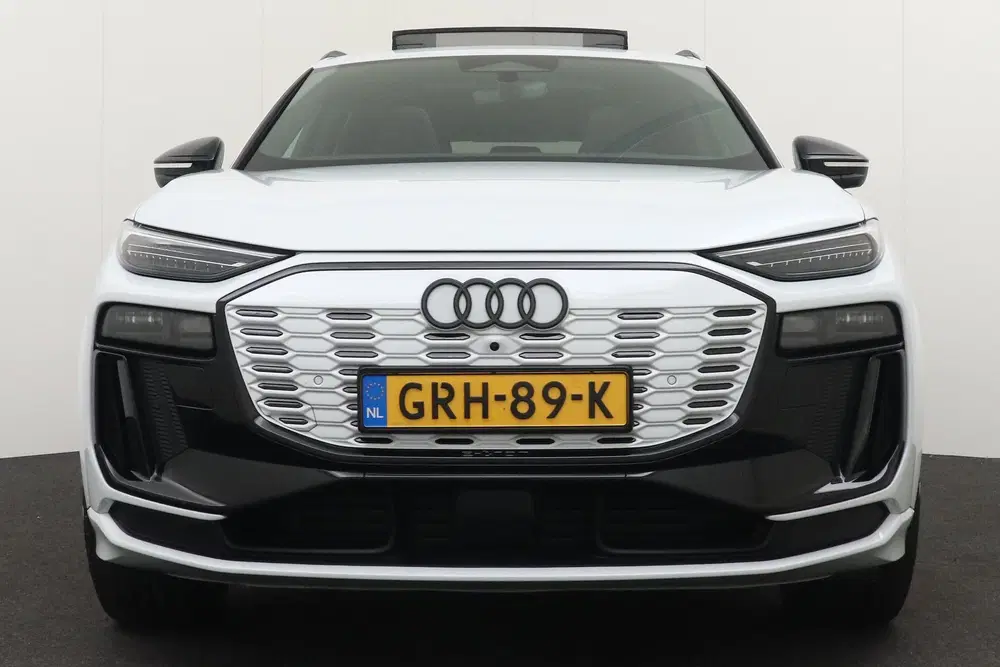 Audi Q6 e-tron S-Line 100 kWh 625 km Rijden *Full Option* uit 2024, foto 4