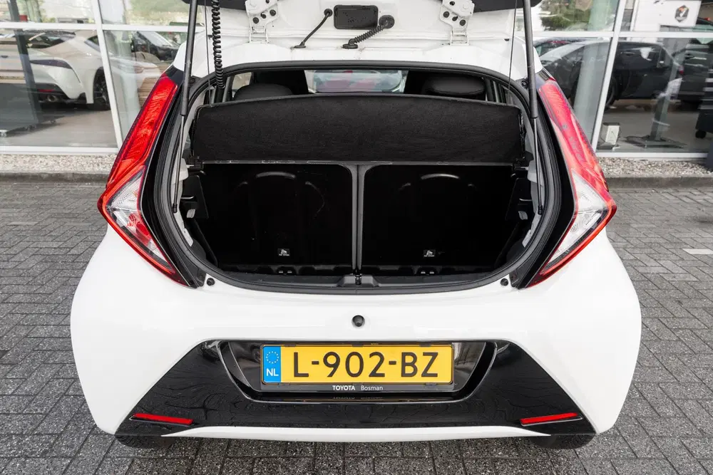 Toyota Aygo 1.0 VVT-i x-play uit 2021, foto 14