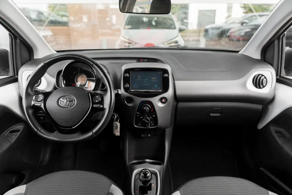 Toyota Aygo 1.0 VVT-i x-play uit 2021, foto 4