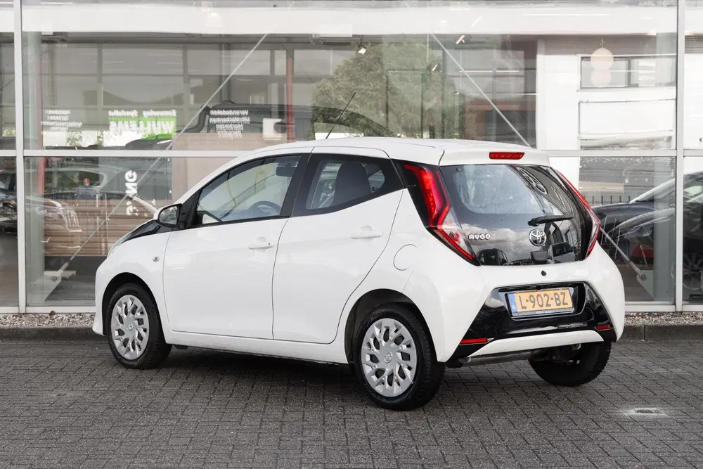 Toyota Aygo 1.0 VVT-i x-play uit 2021, foto 8