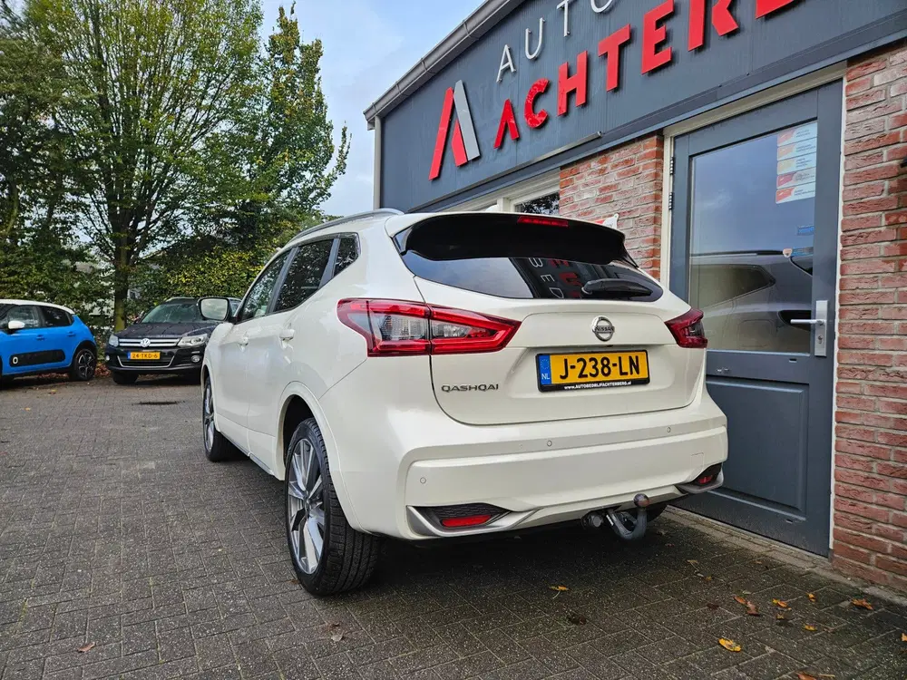 Nissan Qashqai 1.3 DIG-T Tekna + Trekhaak Leer Camera Pan uit 2019, foto 3