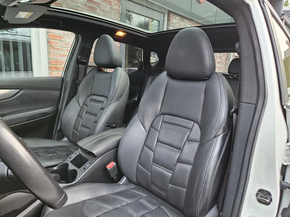 Nissan Qashqai 1.3 DIG-T Tekna + Trekhaak Leer Camera Pan uit 2019, foto 6