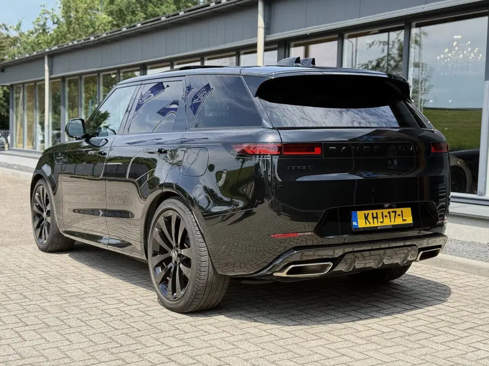 Land Rover Range Rover Sport 3.0 P460e Dynamic HSE PHEV uit 2024, foto 2