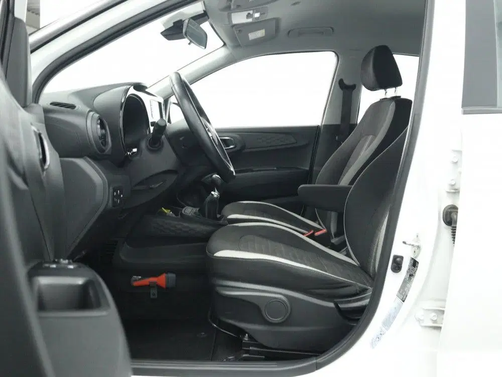 Hyundai i10 1.0 Comfort uit 2022, foto 15