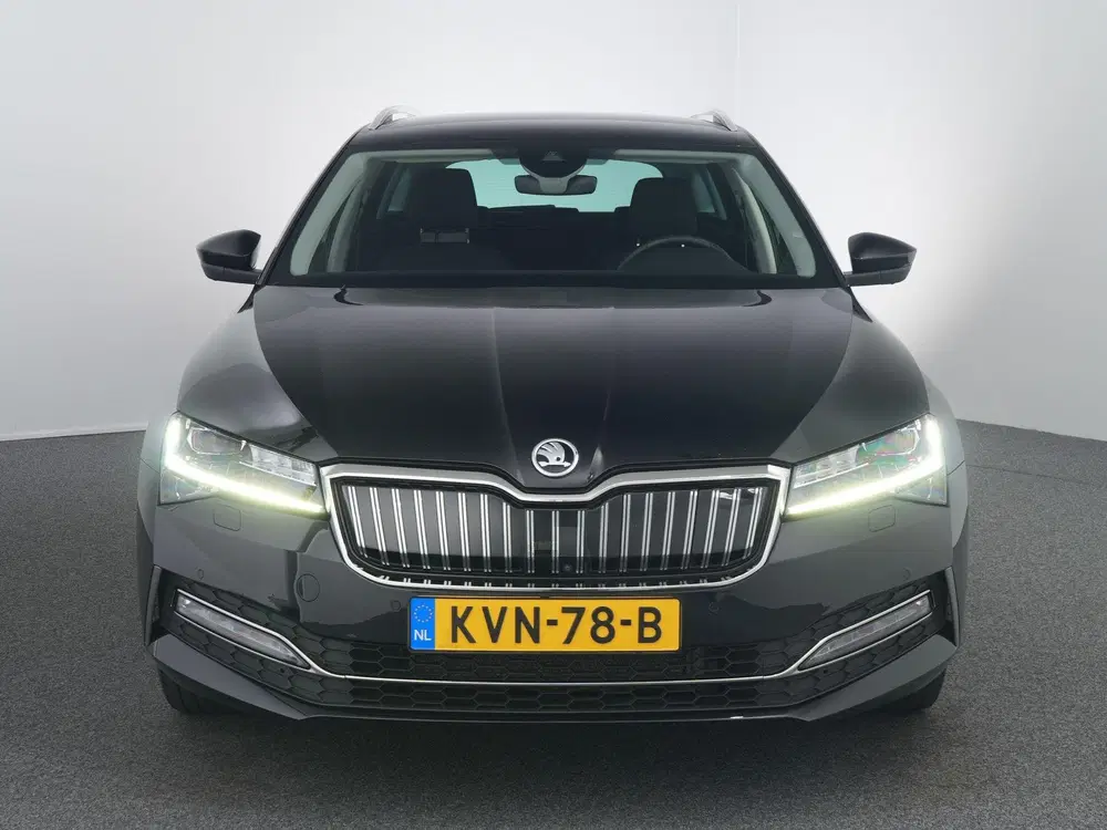 Skoda Superb 1.4 TSI iV Business Edition Plus uit 2023, foto 6