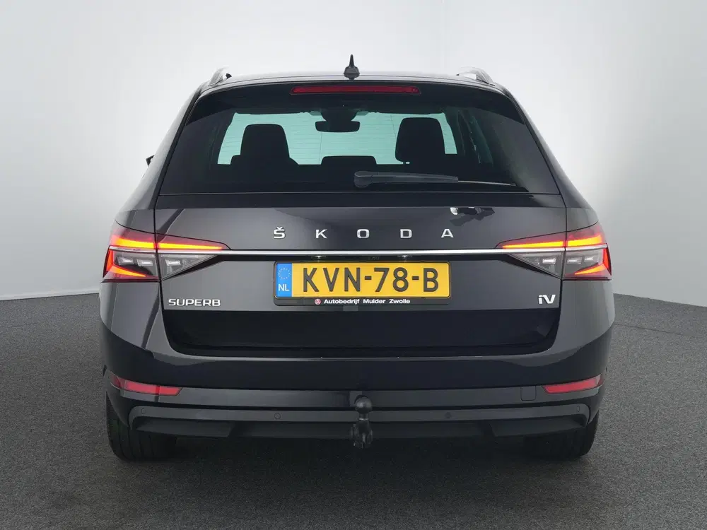 Skoda Superb 1.4 TSI iV Business Edition Plus uit 2023, foto 7