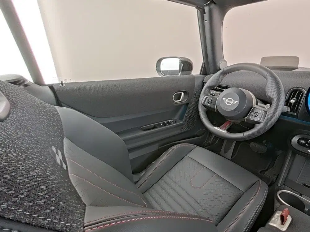 Mini Cabrio Cooper S Automaat uit 2026, foto 6