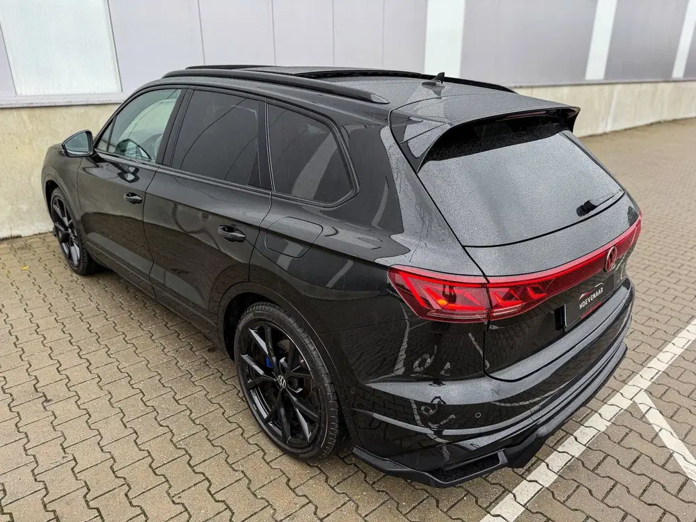 Volkswagen Touareg 3.0 TSi eHybrid R 462Pk Puglia 22Inch Ful uit 2023, foto 7