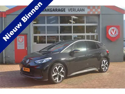 Volkswagen ID.3 Pro 59 kWh style pakket 19 inch 12 mnd. ga uit 2024