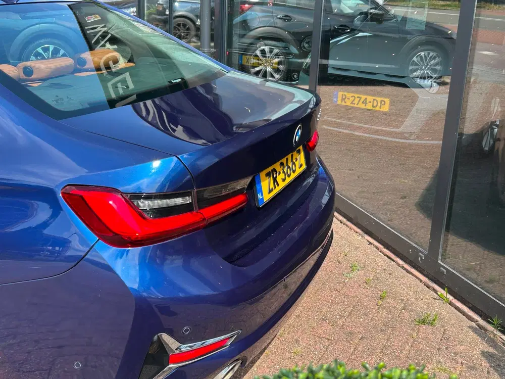 BMW 3-serie 320i High Executive Edition AUT uit 2019, foto 8