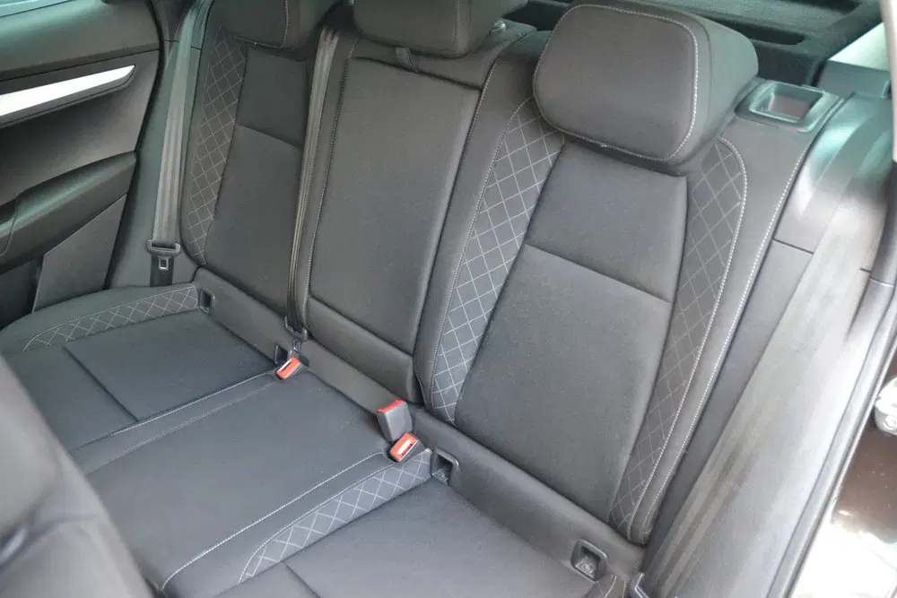 Skoda Karoq 1.0 TSI Style Carplay uit 2019, foto 13
