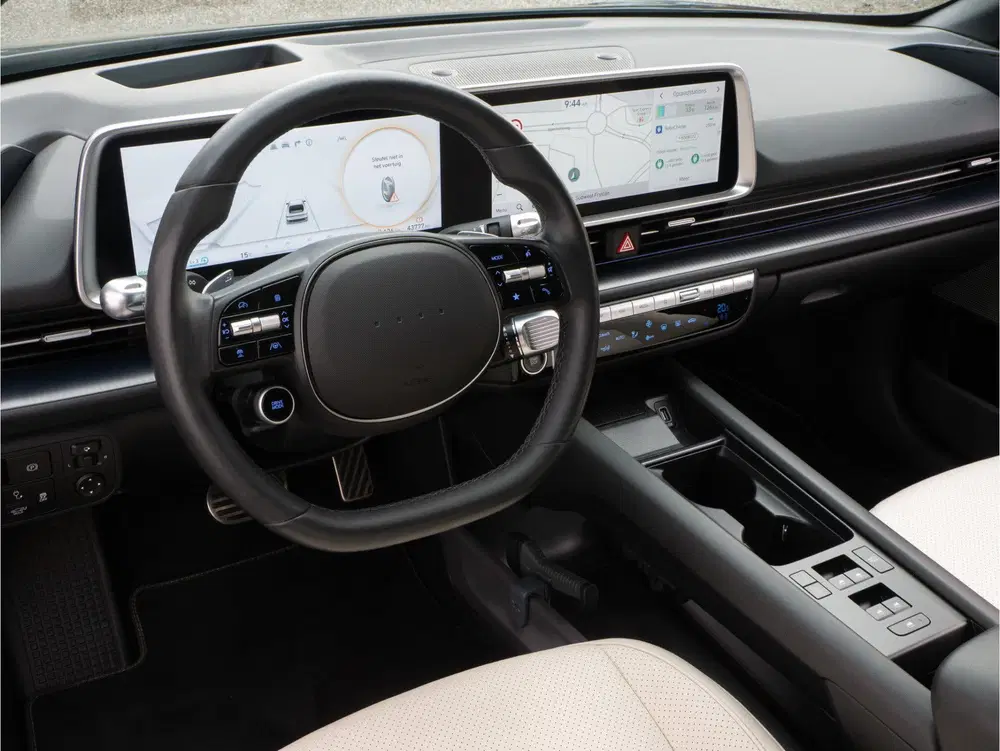 Hyundai IONIQ Connect 53 kWh SOH 100% Leer uit 2023, foto 12