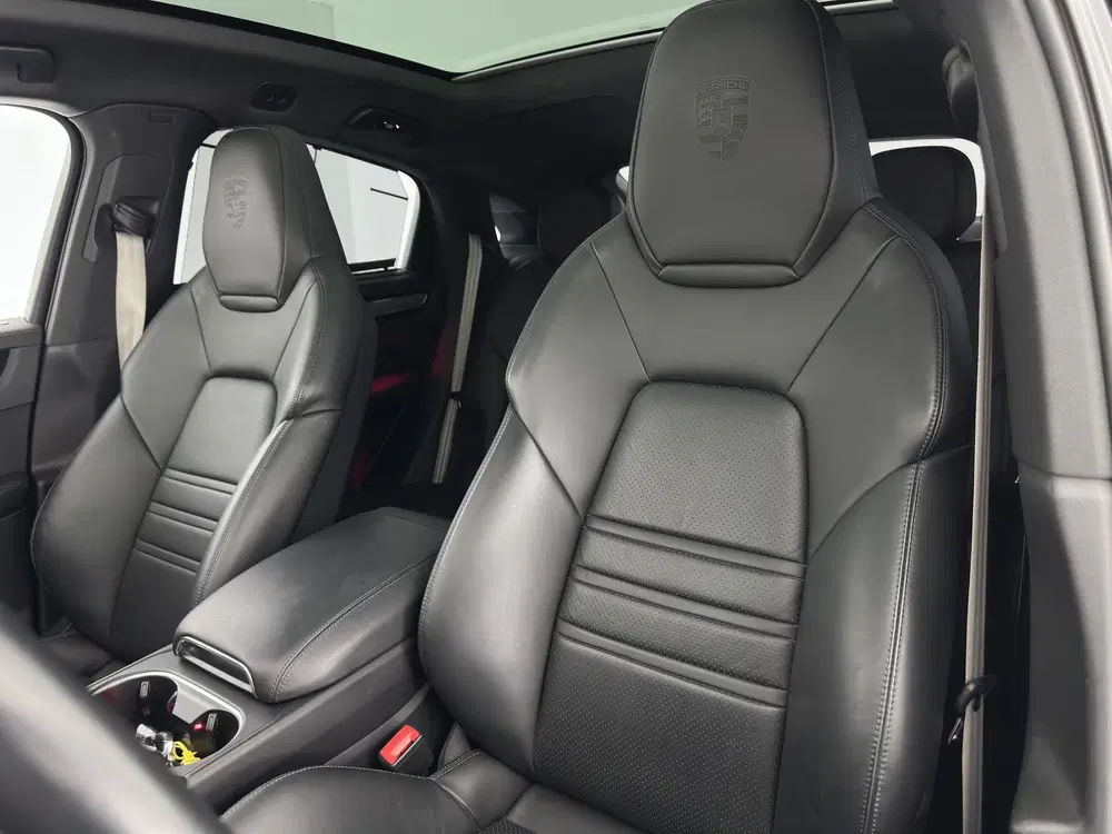 Porsche Cayenne Cayenne Coupé 3.0 E-Hybrid Platinum Editio uit 2022, foto 8