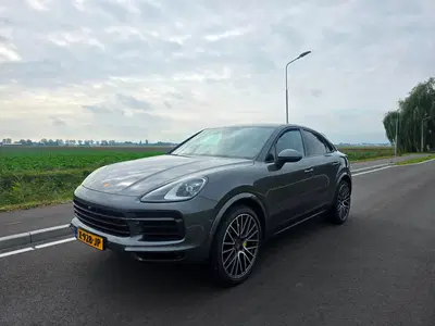 Porsche Cayenne Cayenne Coupé 3.0 E-Hybrid Platinum Editio uit 2022