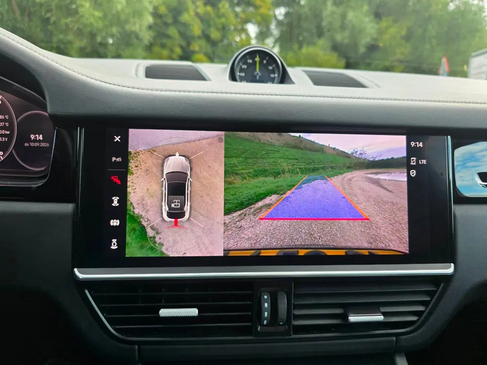 Porsche Cayenne Cayenne Coupé 3.0 E-Hybrid Platinum Editio uit 2022, foto 15