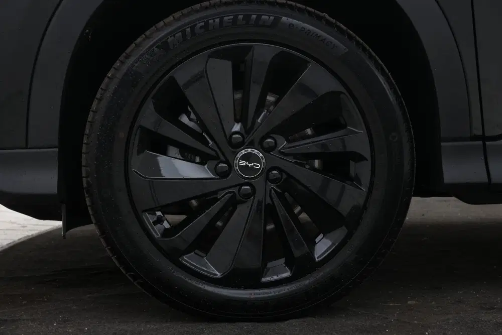 BYD Seal U 1.5 DM-i FWD Boost Full Black (bj 2026) uit 2026, foto 8