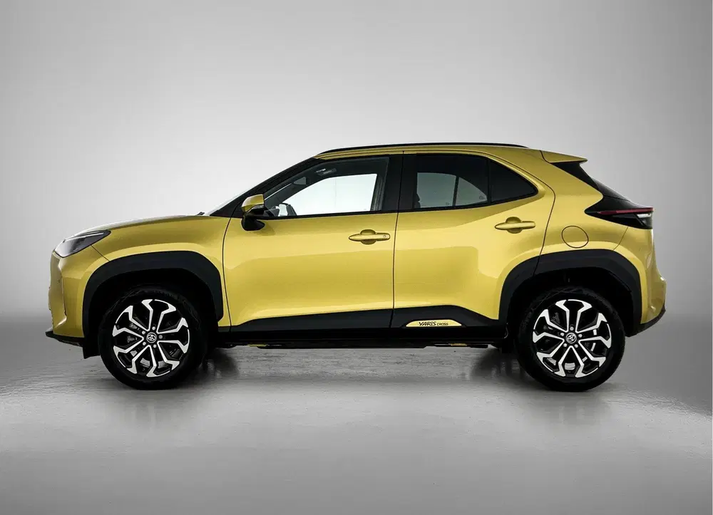 Toyota Yaris Cross 1.5 Hybrid Dynamic Limited uit 2022, foto 3