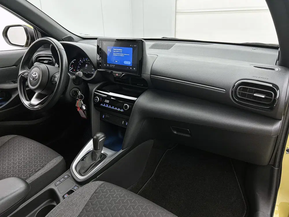 Toyota Yaris Cross 1.5 Hybrid Dynamic Limited uit 2022, foto 6