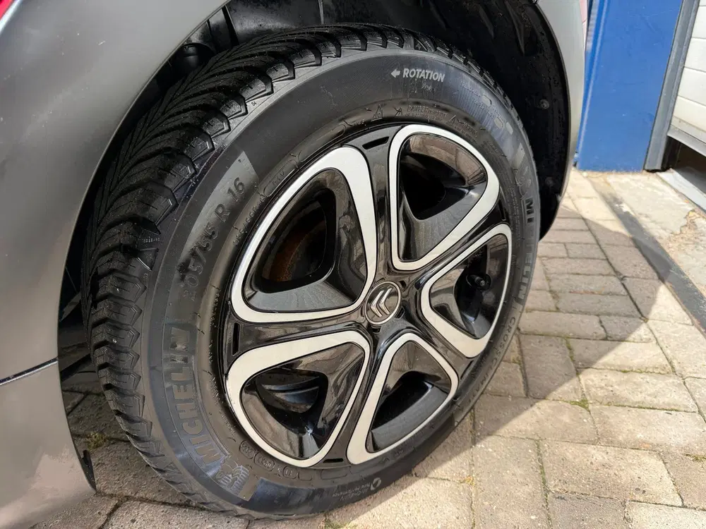 Citroën C3 Citroen C3 1.2 PureTech Feel Edition uit 2019, foto 10